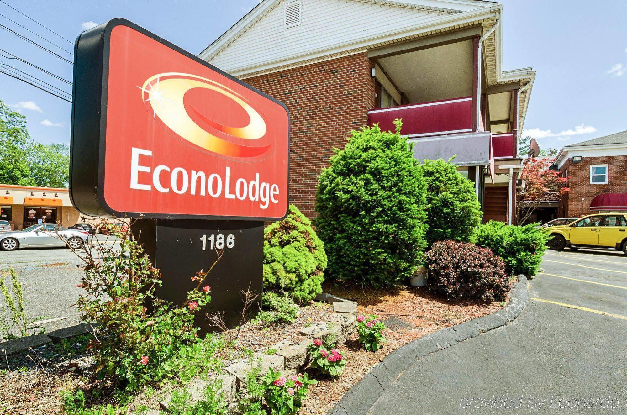 Econolodge Framingham-Boston Bagian luar foto