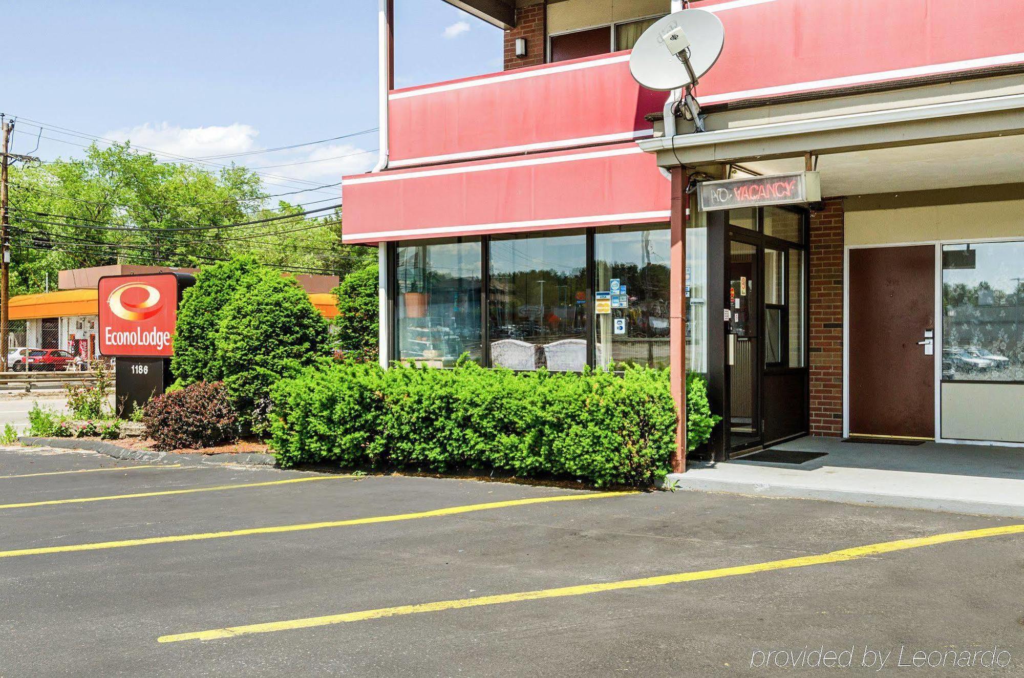 Econolodge Framingham-Boston Bagian luar foto