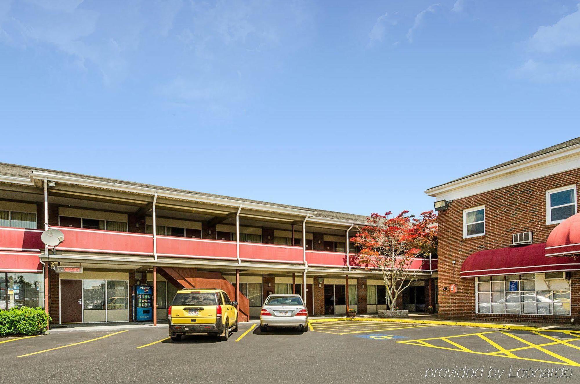 Econolodge Framingham-Boston Bagian luar foto