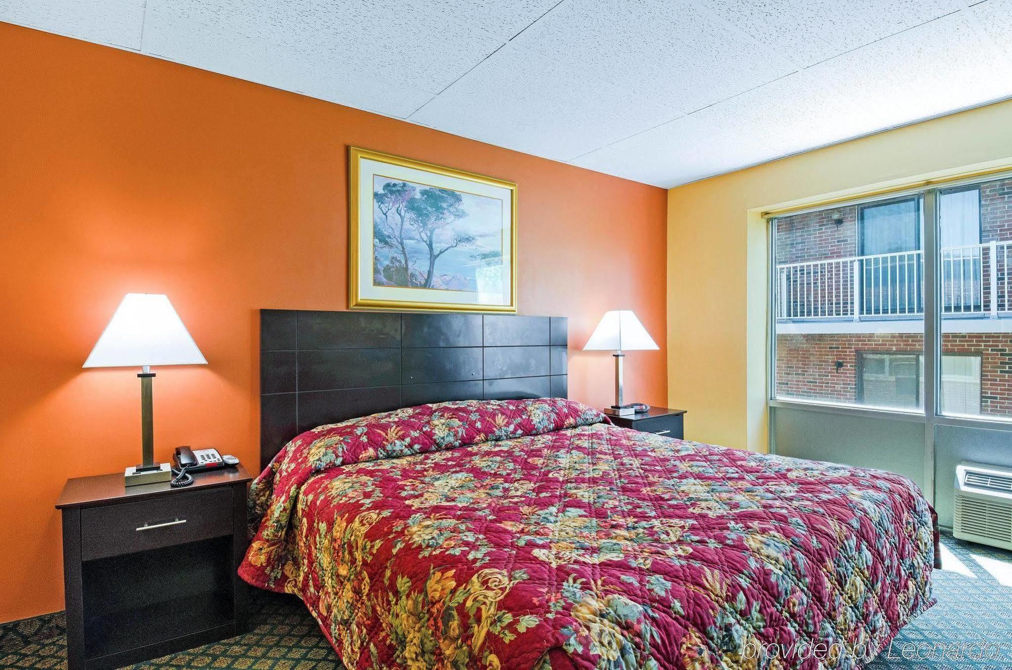 Econolodge Framingham-Boston Bagian luar foto