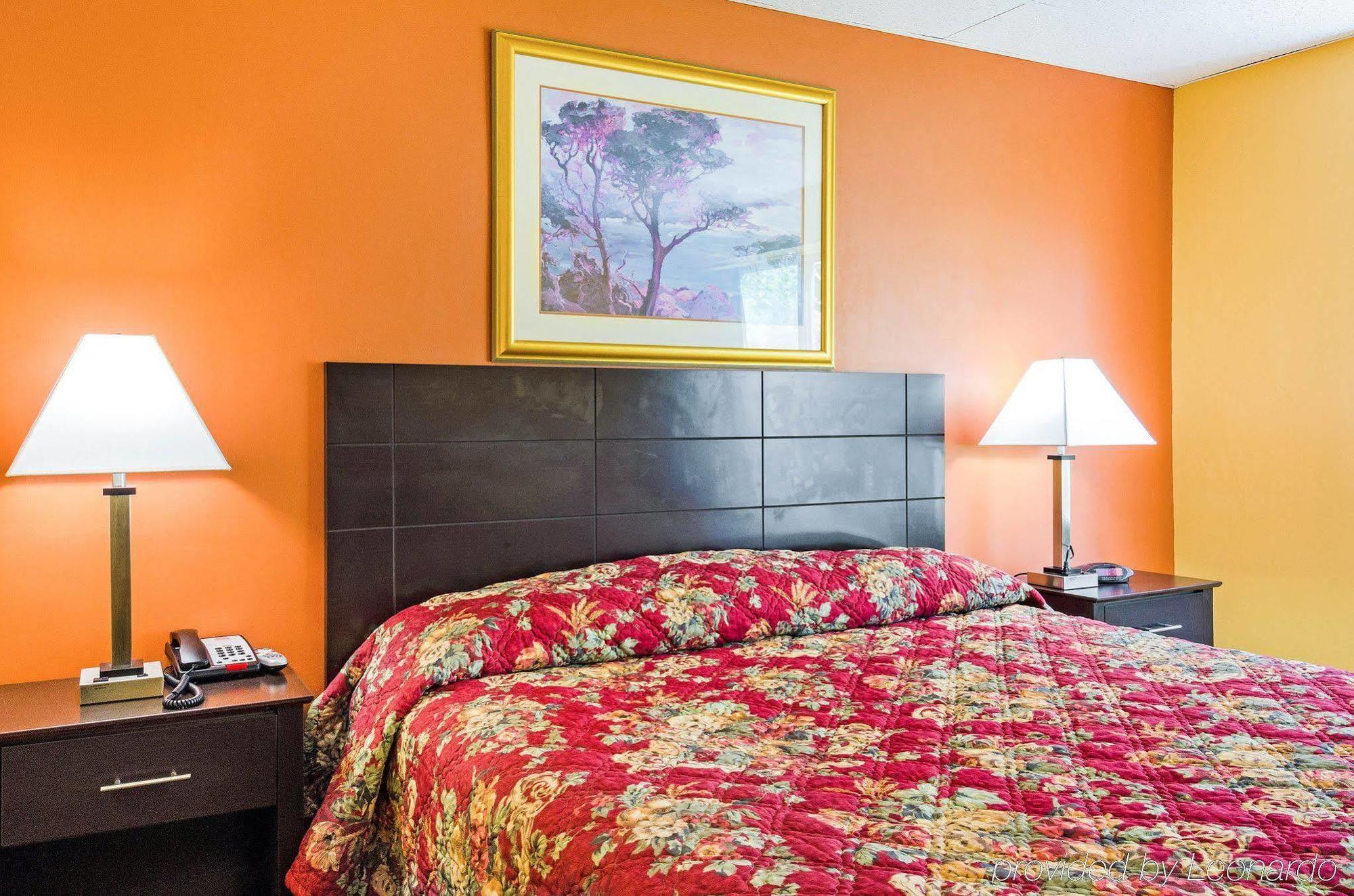 Econolodge Framingham-Boston Bagian luar foto