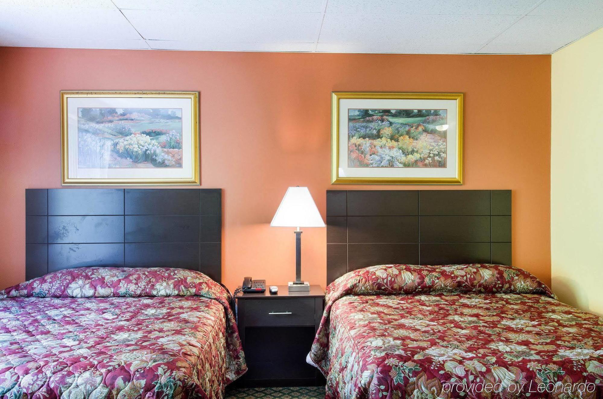 Econolodge Framingham-Boston Bagian luar foto